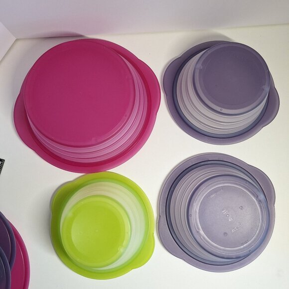 4 Collapsible Tupperware Flat Outs Lot 8 1/4 cup Pink 4c Purple 3c Green Exclnt - Picture 4 of 7